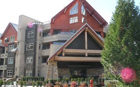 Whistler Vacation Club At Lake Placid Lodge